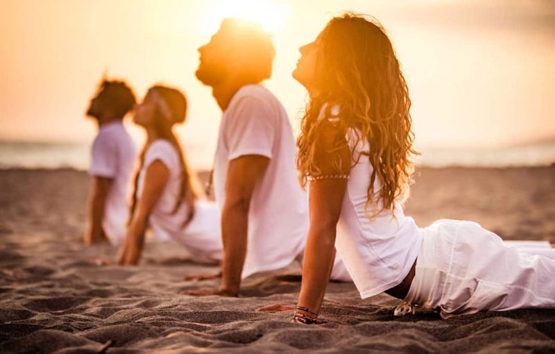 yoga-spiaggia-rimini